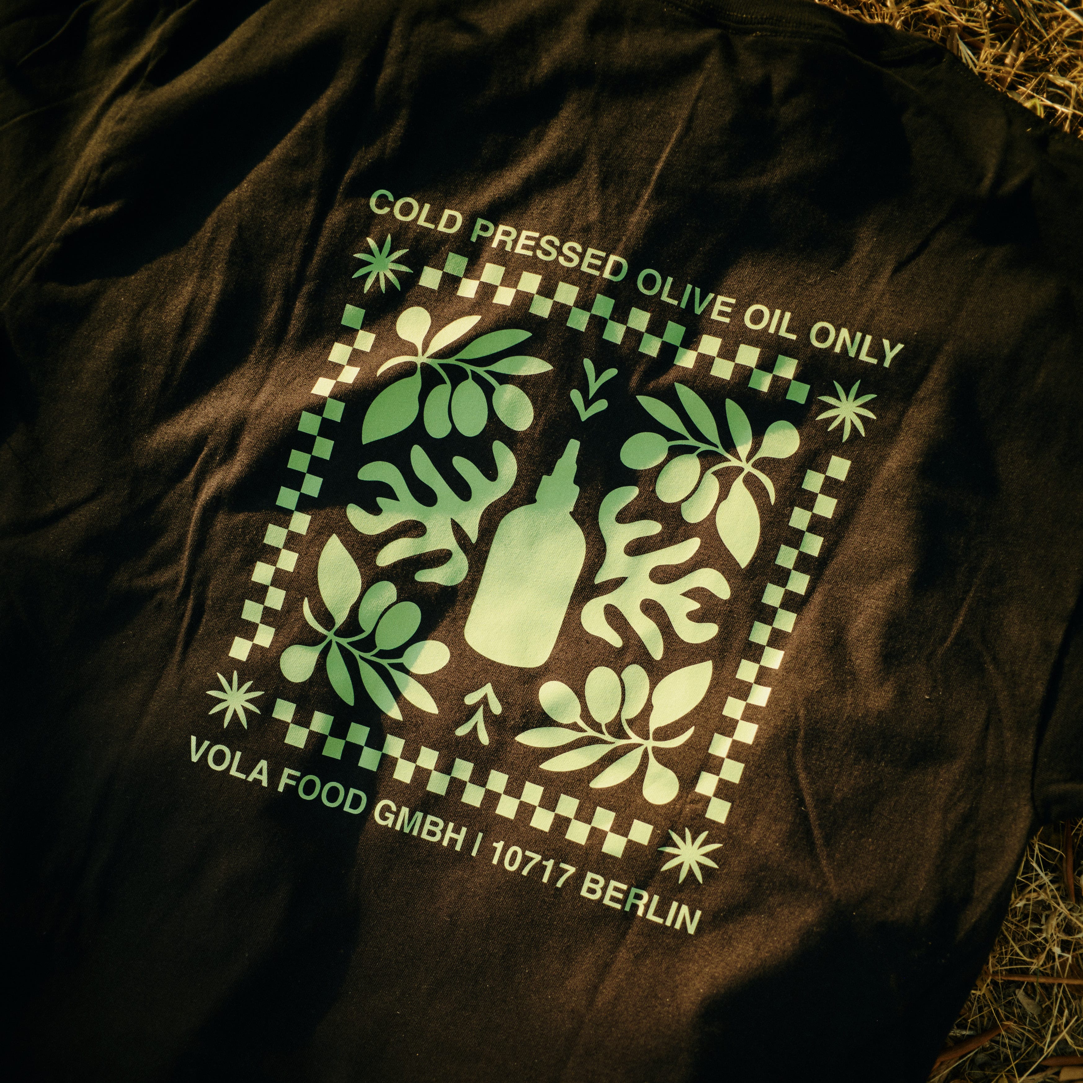 T-Shirt | COLD PRESSED OLIVE OIL ONLY